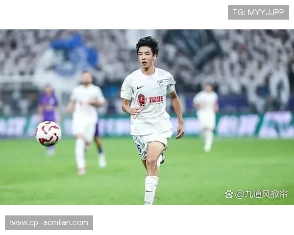 大连英博年轻球员崛起，朱鹏宇与毛伟杰闪耀中超